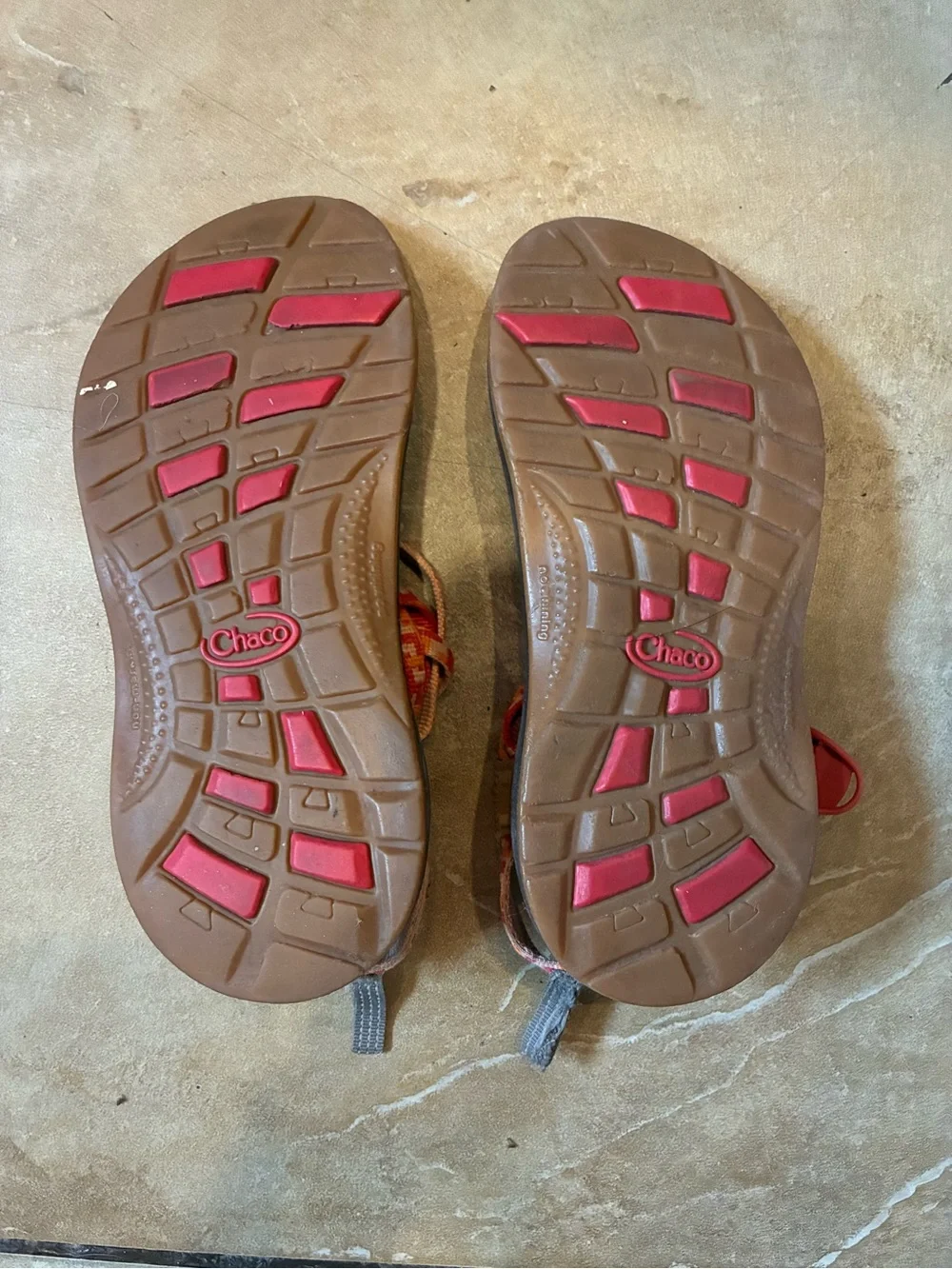 Chaco Kids Multi-Color Strap Sandals - Red/Orange/Peach Pattern